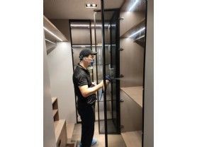 雅戈尔江上
